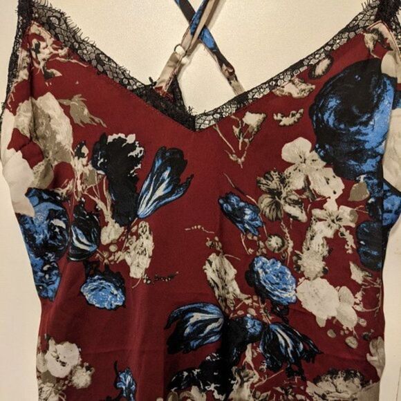 Tobi | Floral and lace slip dress - Picture 4 of 8